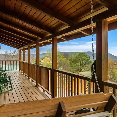 Cozy Black Bear Cabin Porch Swing & Stunning Views